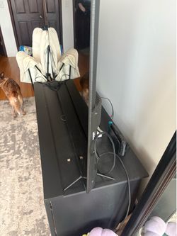 Tv stand
