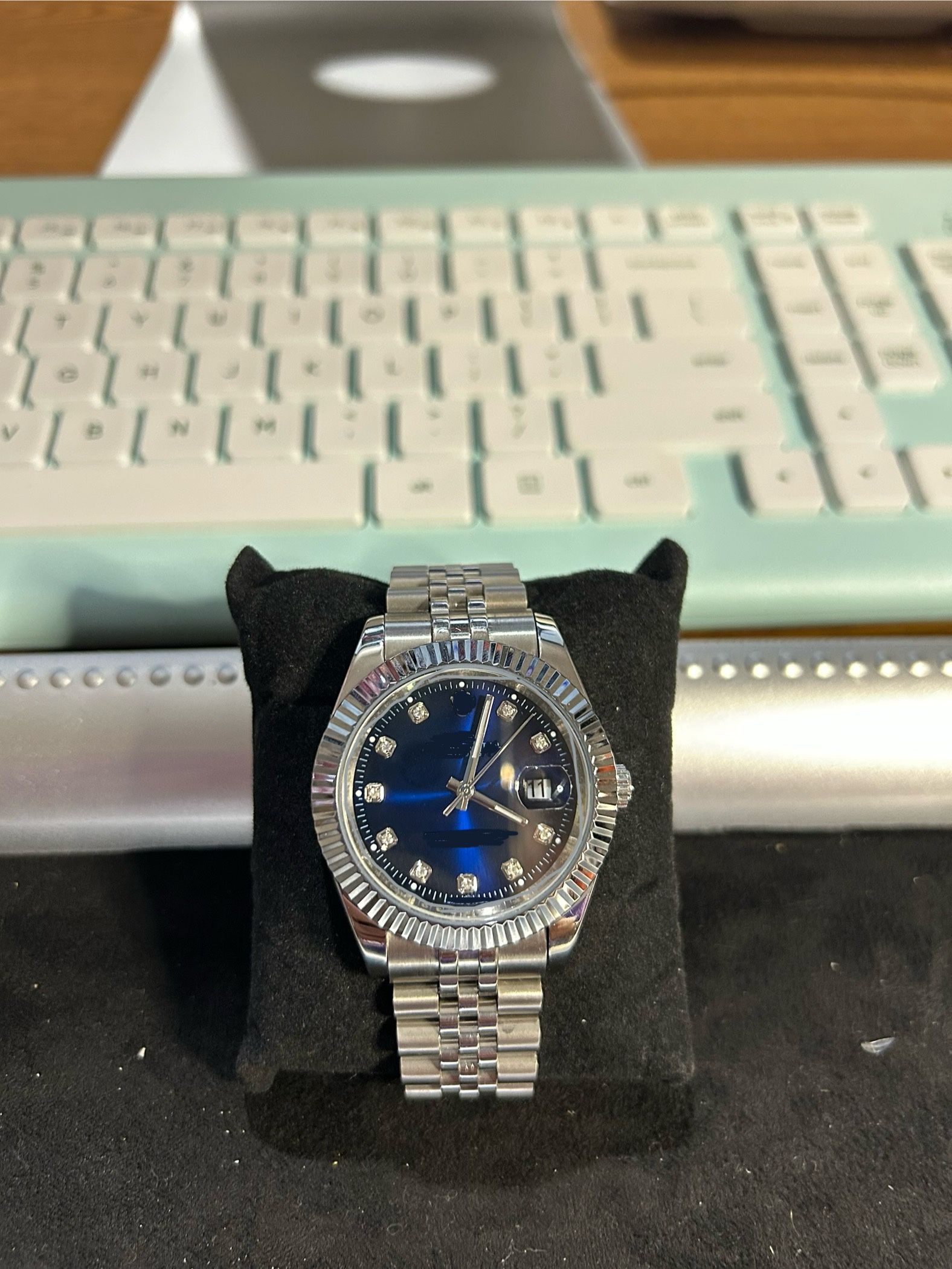 Men’s Luxury Watch