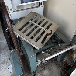 Hydraulic professional brochure, folding machine