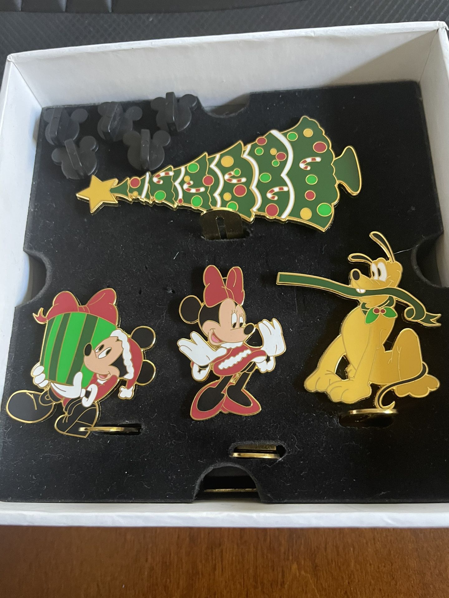 Disney Mickey Mouse Christmas Pins 2005