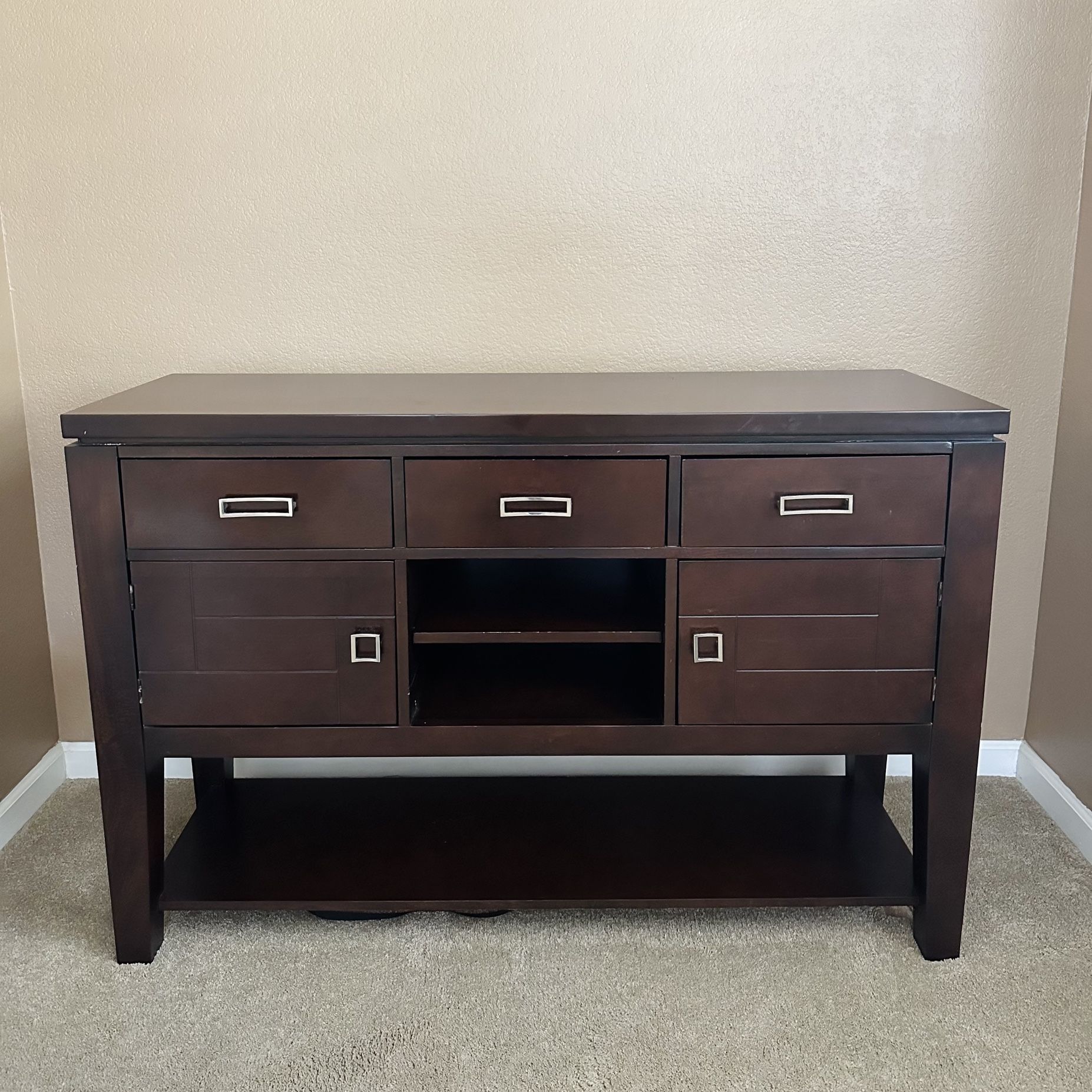 Buffet/Console Table