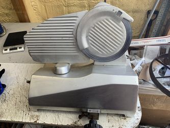 Univex Model 7510 Commercial Industrial Meat Slicer Counter Top Runs, For Parts?