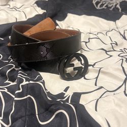 Gucci Buckle Leather Belt