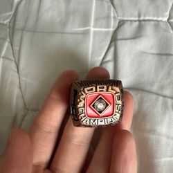 Reds World Series ring 1975