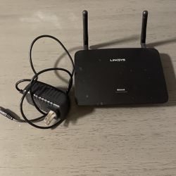 Linksys RE6500 WiFi Extender