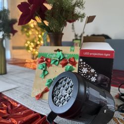 Christmas Snowflake Projector 