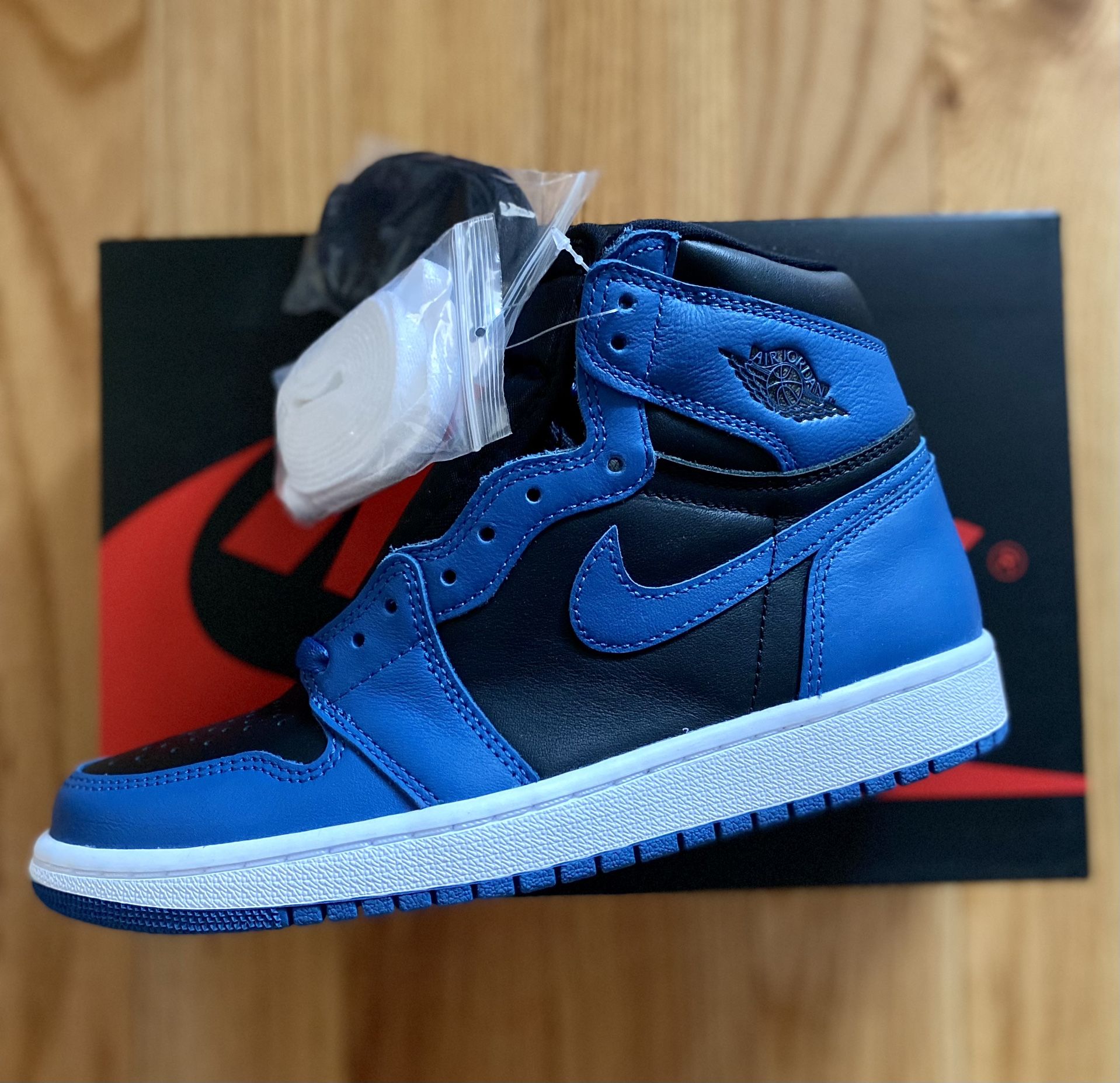 Air Jordan 1 Retro Dark Marina Men’s 6.5