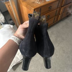 Louis V Bootie Heels 