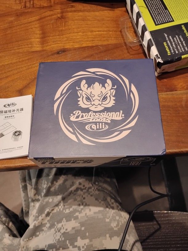 Qili Professional Tools Film Magnetic Light Supplement Device