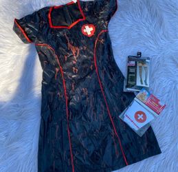 Women’s nurse costume