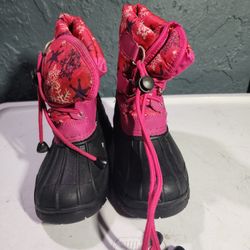 NorthFace PINK boots