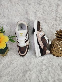 Louis Vuitton LV Trainer Sneakers