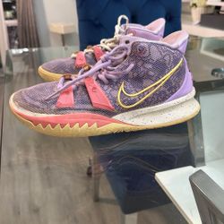 Nike Size 9 Kyrie 7 Basketball Shoes – Purple/Pink – Used