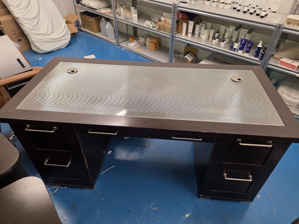 Desk 
