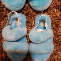 Cute UGGS BRAND NEW little Girls Size 11