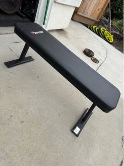 Flat Weight Benches