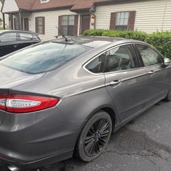 2014 Ford Fusion