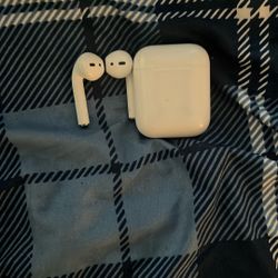 Apple AirPods 
