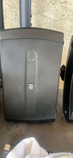 Yamaha speakers