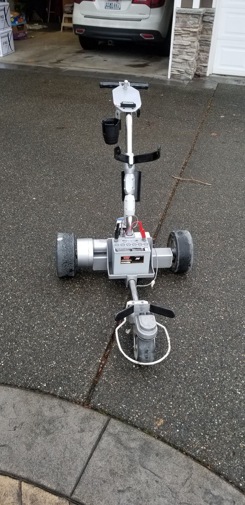 Kangaroo golf caddie for Sale in Snoqualmie, WA OfferUp