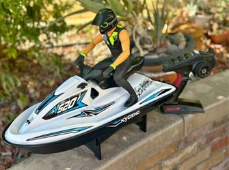 Kyosho Wave Chopper 2.0 Electric RC Watercraft