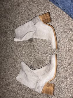 Frye Suede Boots in Grey, Women's 8