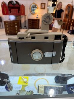 Vintage 1950s Polaroid 800 Land Camera