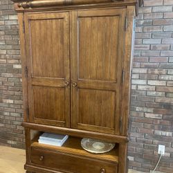 Free Armoire 