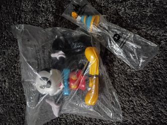 Disney Mickey Mouse Sippy Cup