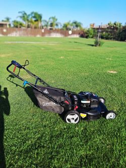Lawnmower Craftsman Platinum Self-Propelled Briggs and Stratton