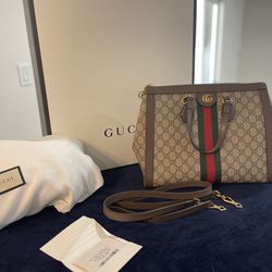 Gucci Ophidia GG medium tote bag