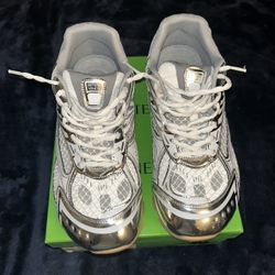 Bottega veneta Orbits 