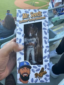🇩🇴 Teoscar Hernandez Mr. Seeds Bobble Arms Dodgers Bobblehead 5/30/26