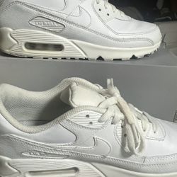 White Nike Air 9 1/2  For $60 