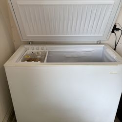 Frigidaire Chest Freezer