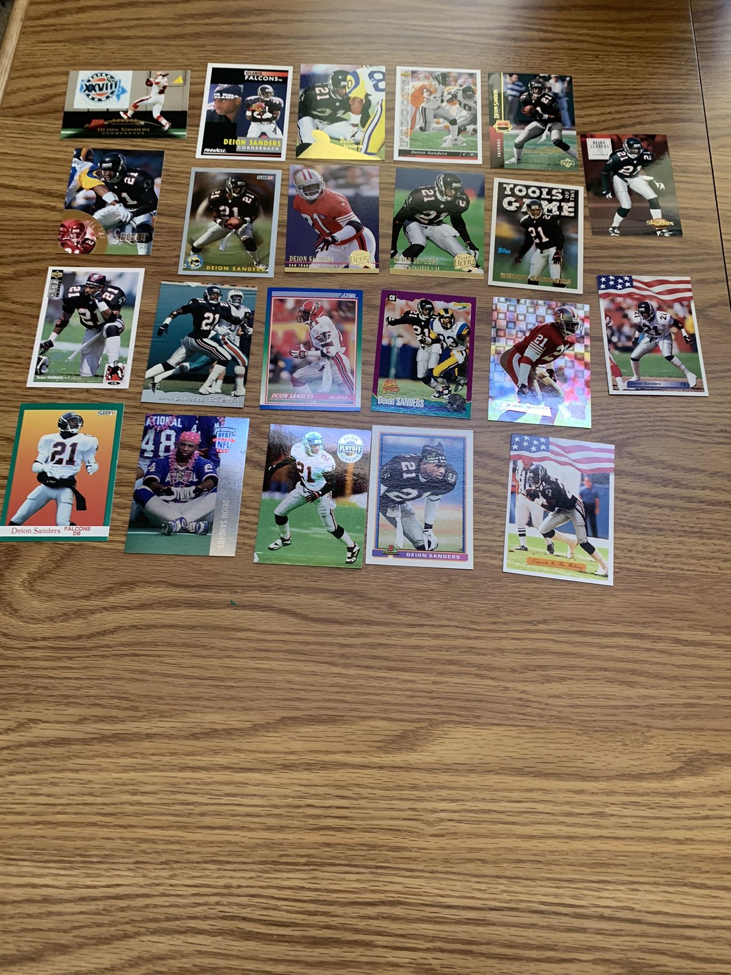 22 Deion Sanders Football Cards