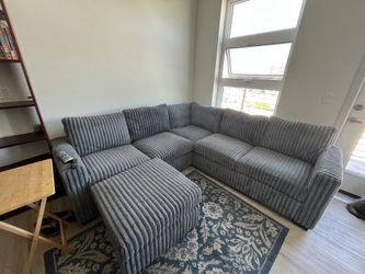 Sectional Sofa