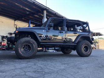 LIFT KITS FOR ALL MAKE AND MODLES