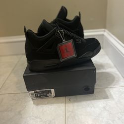 Black Cat jordan 4’s (2020) brand new worn once with stock x tag