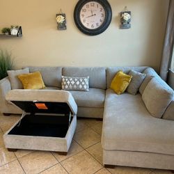 Beautiful Sectional Couch With Storage Ottoman From COSTCO LIKE NEW!!