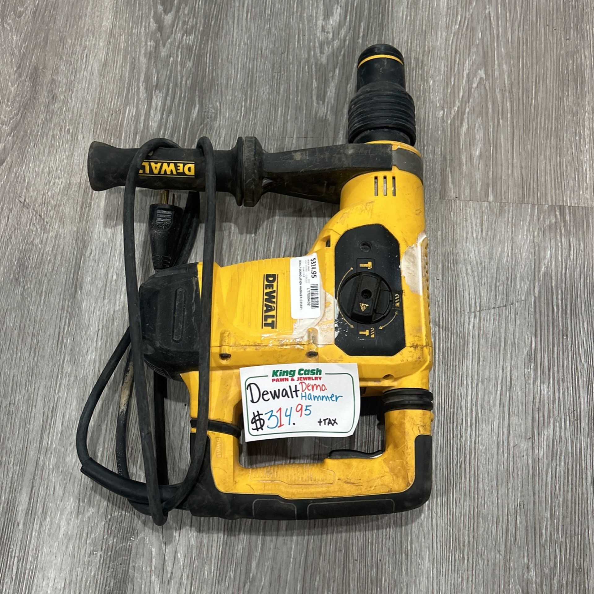 DEWALT DEMOLITION HAMMER