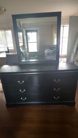dresser
