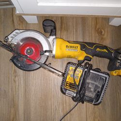 Dewalt 20v Brushless Atomic Circular Saw
