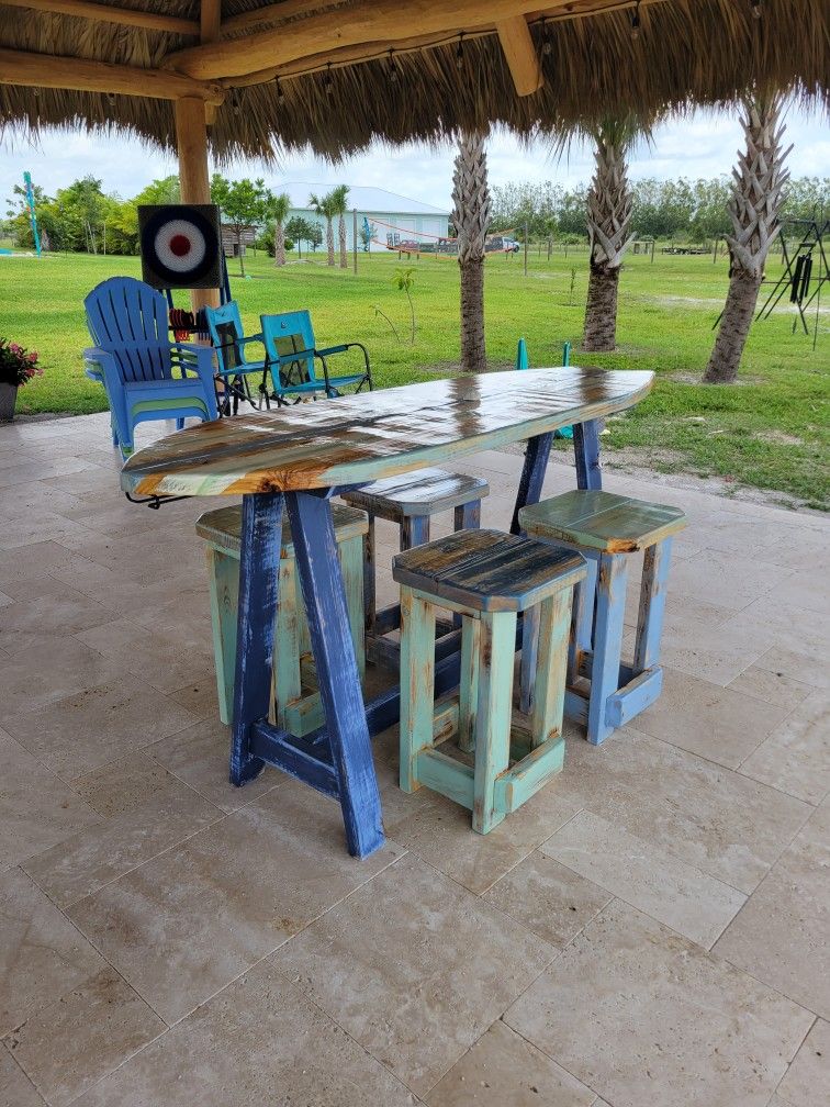 Hightop Surfboard Table + 4 Stools - Oh HENRYs!