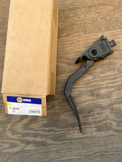 Throttle Pedal Sensor