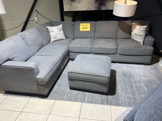 Gray Fabric Sectional Sofa with Ottoman