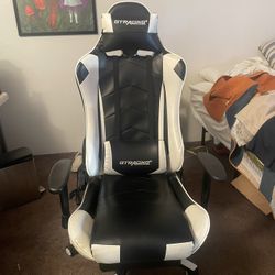 Streamer Gaming Chair