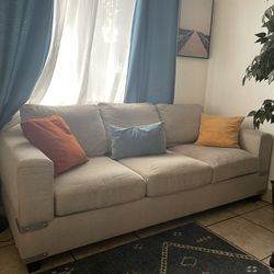 Couch And Love Seat Light Grey 