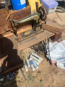 Antique singer sewing machine