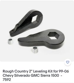 Rough Country 2” Leveling Kit (Chevy)
